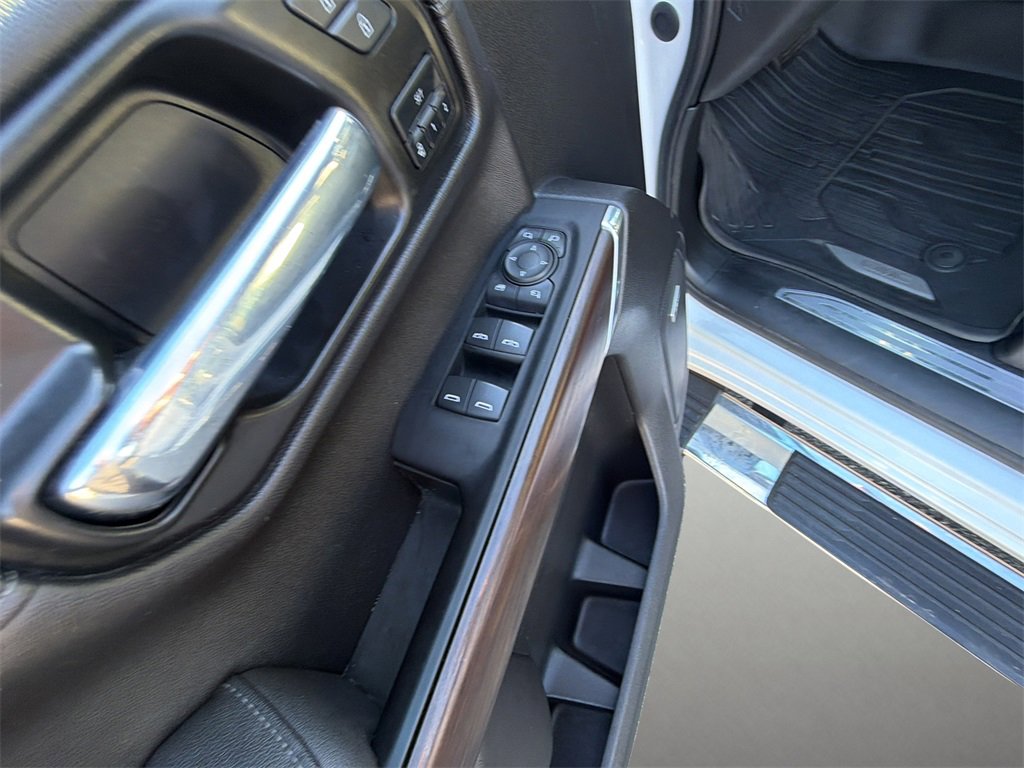 Used 2022 GMC Sierra 1500 SLT w/ SLT Premium Plus Package image 6
