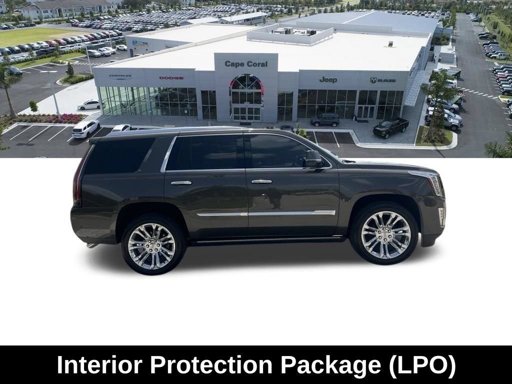 Used 2020 Cadillac Escalade Premium Luxury w/ LPO, Radiant Package RWD image 4