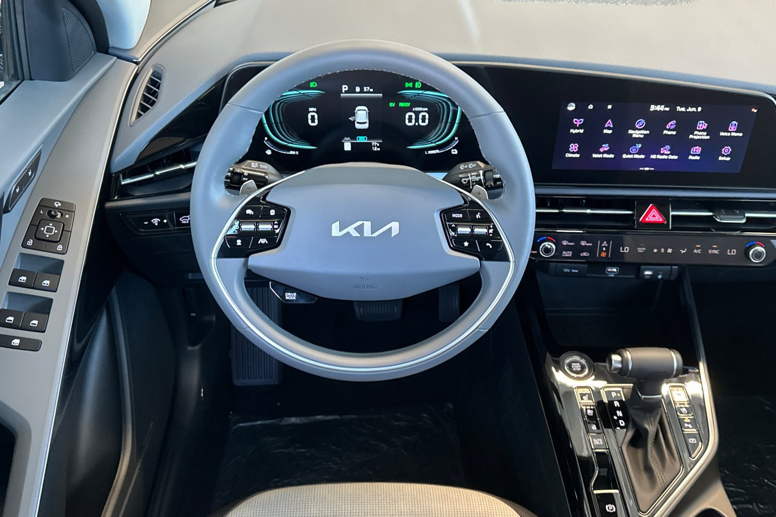 New 2026 Kia Niro FWD image 14
