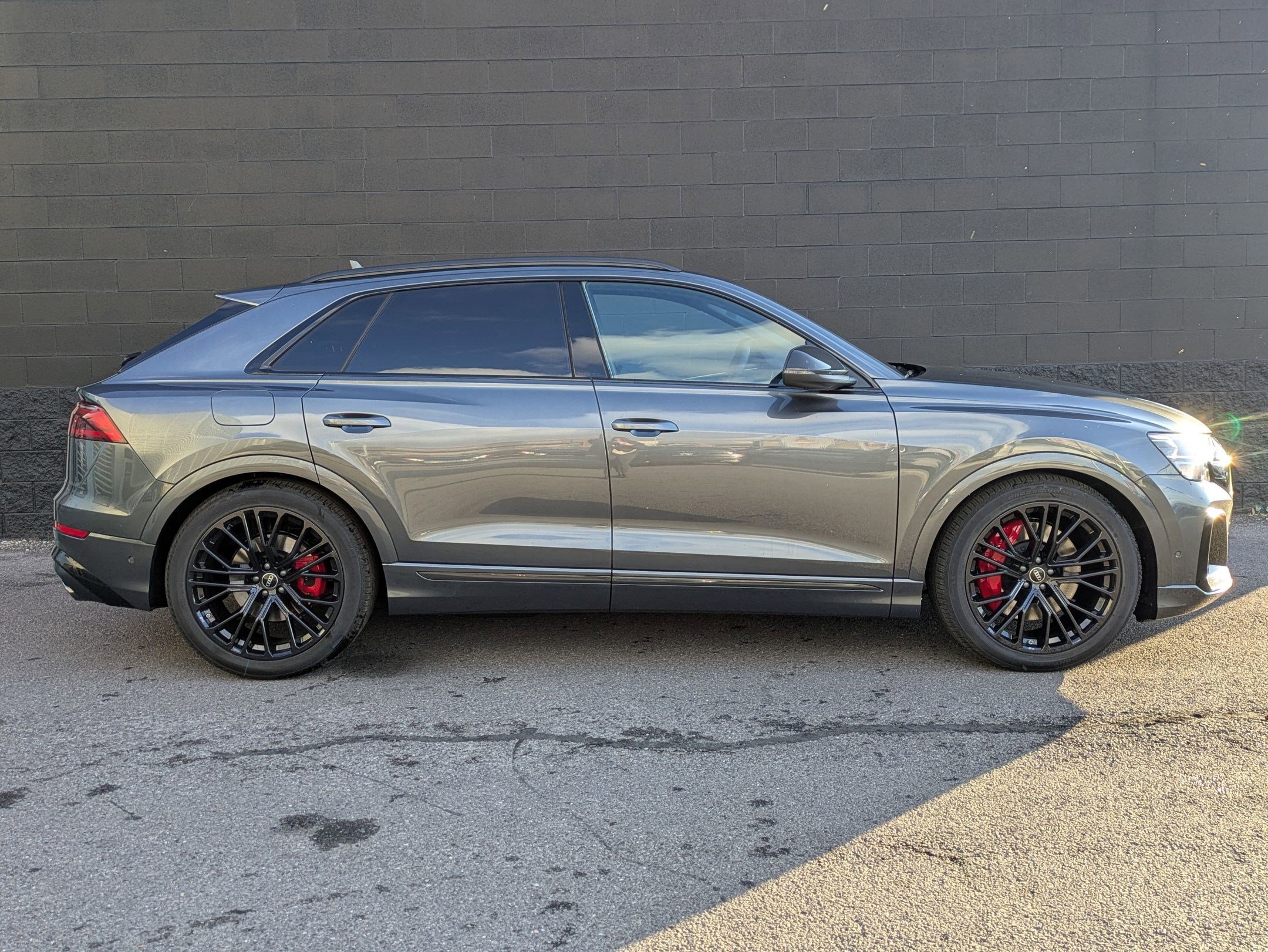 New 2026 Audi SQ8 Prestige image 4