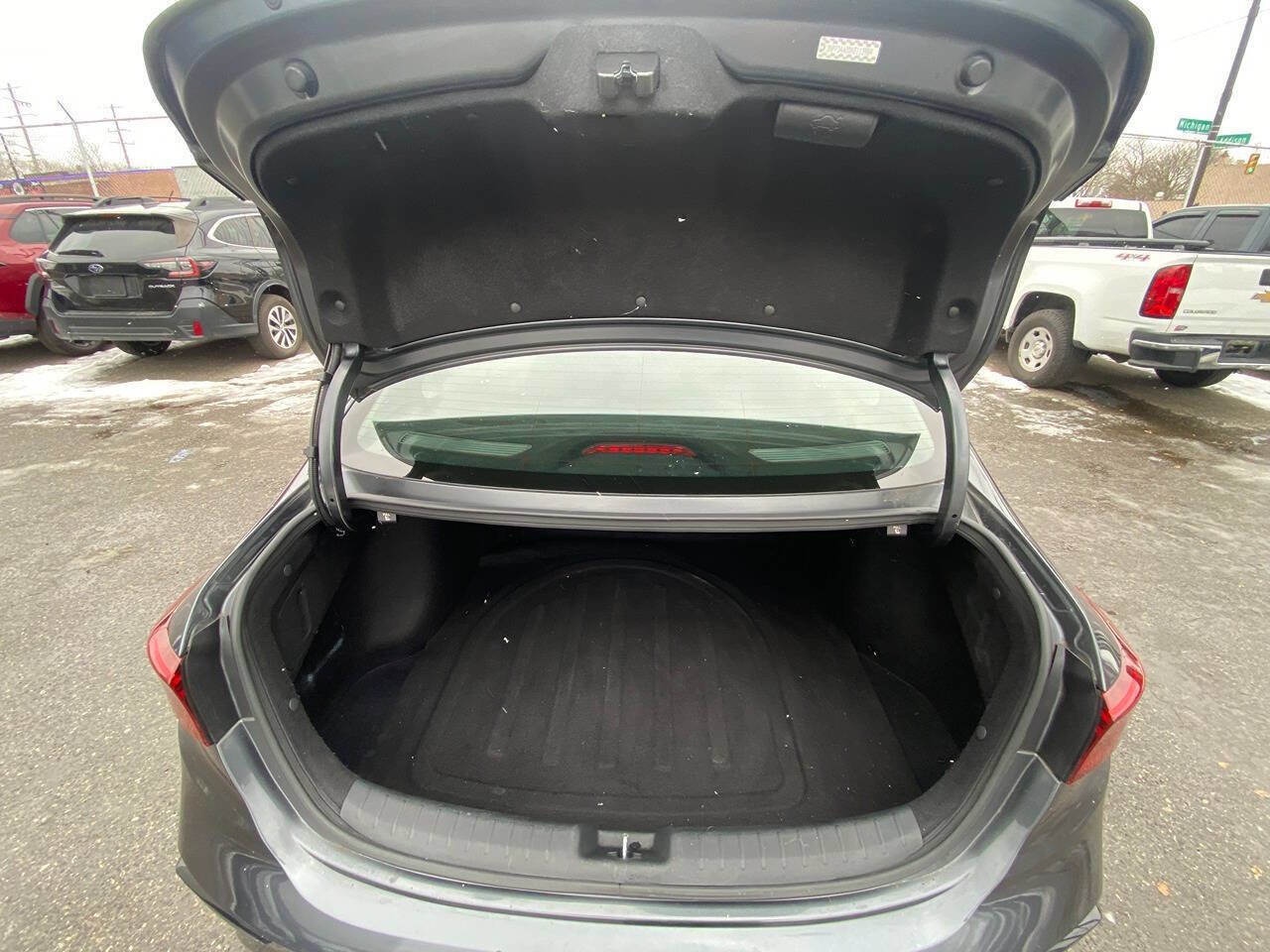 Used 2019 Kia Forte S image 29