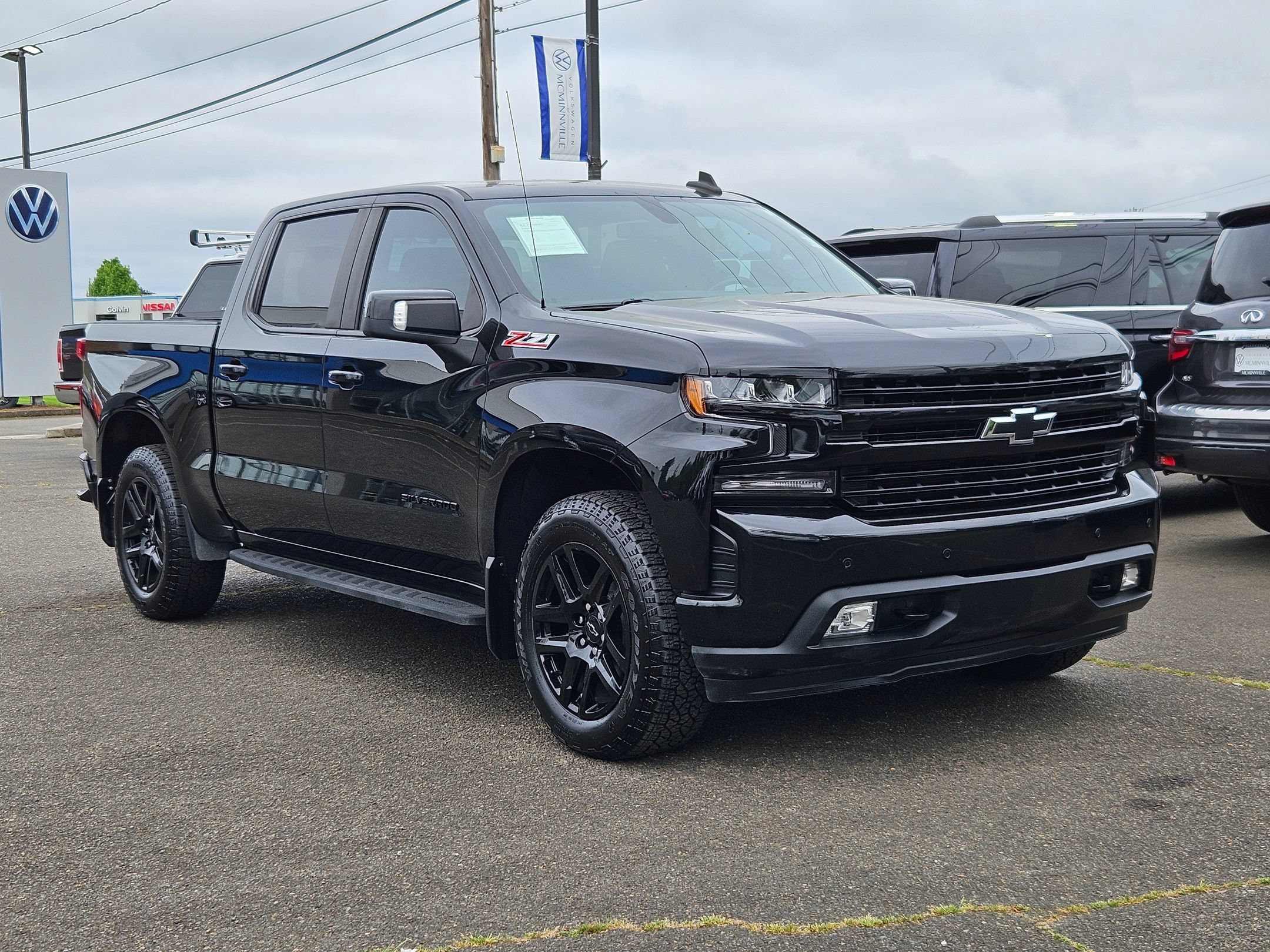Used 2022 Chevrolet Silverado 1500 RST w/ LPO, Blackout Package AWD/4WD image 7