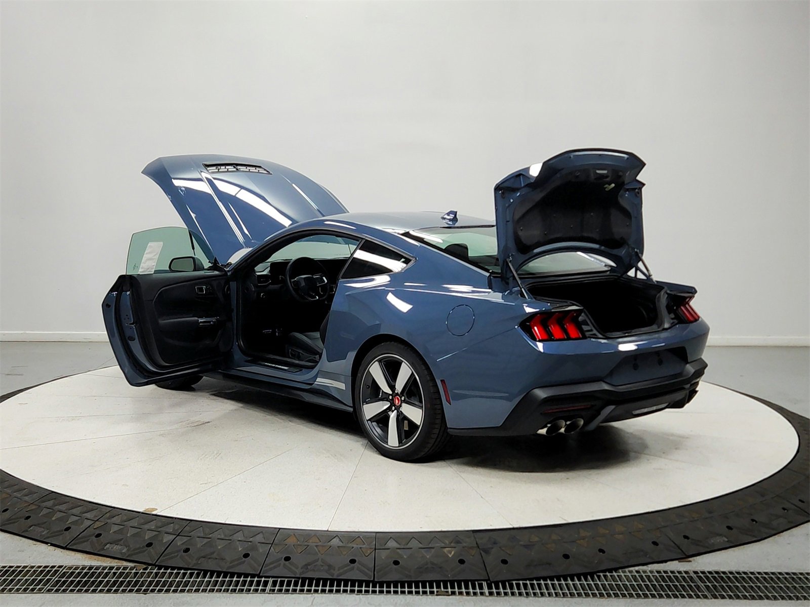 New 2025 Ford Mustang GT Premium w/ 60th Anniversary Package image 13