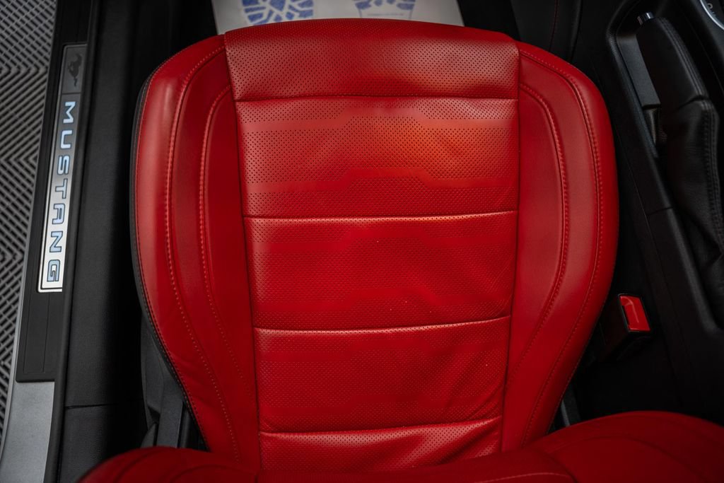 Used 2020 Ford Mustang GT Premium w/ GT Performance Package RWD image 33