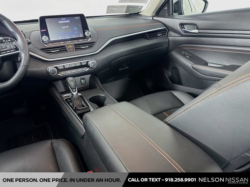 Certified 2020 Nissan Altima 2.5 SR w/ Premium Package FWD image 22