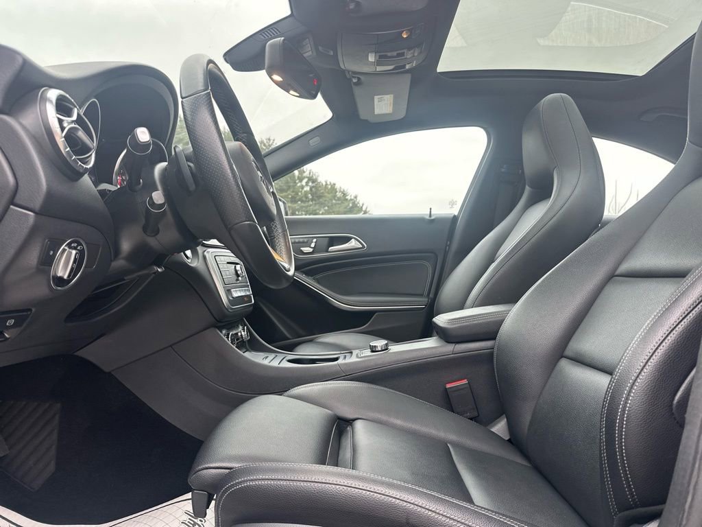 Used 2018 Mercedes-Benz CLA 250 4MATIC image 13