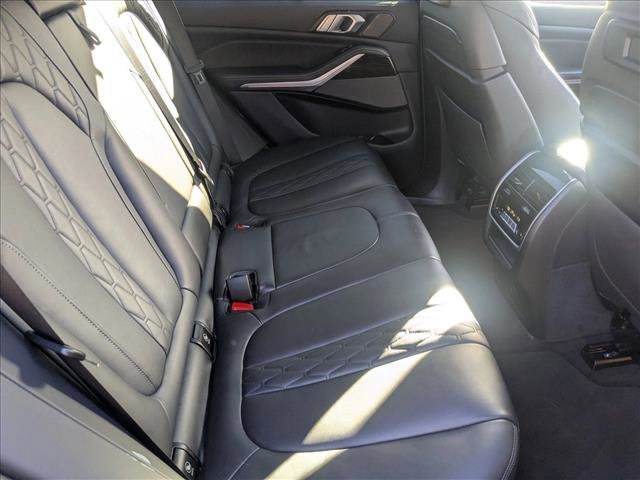 Used 2021 BMW X5 xDrive40i w/ Executive Package image 21