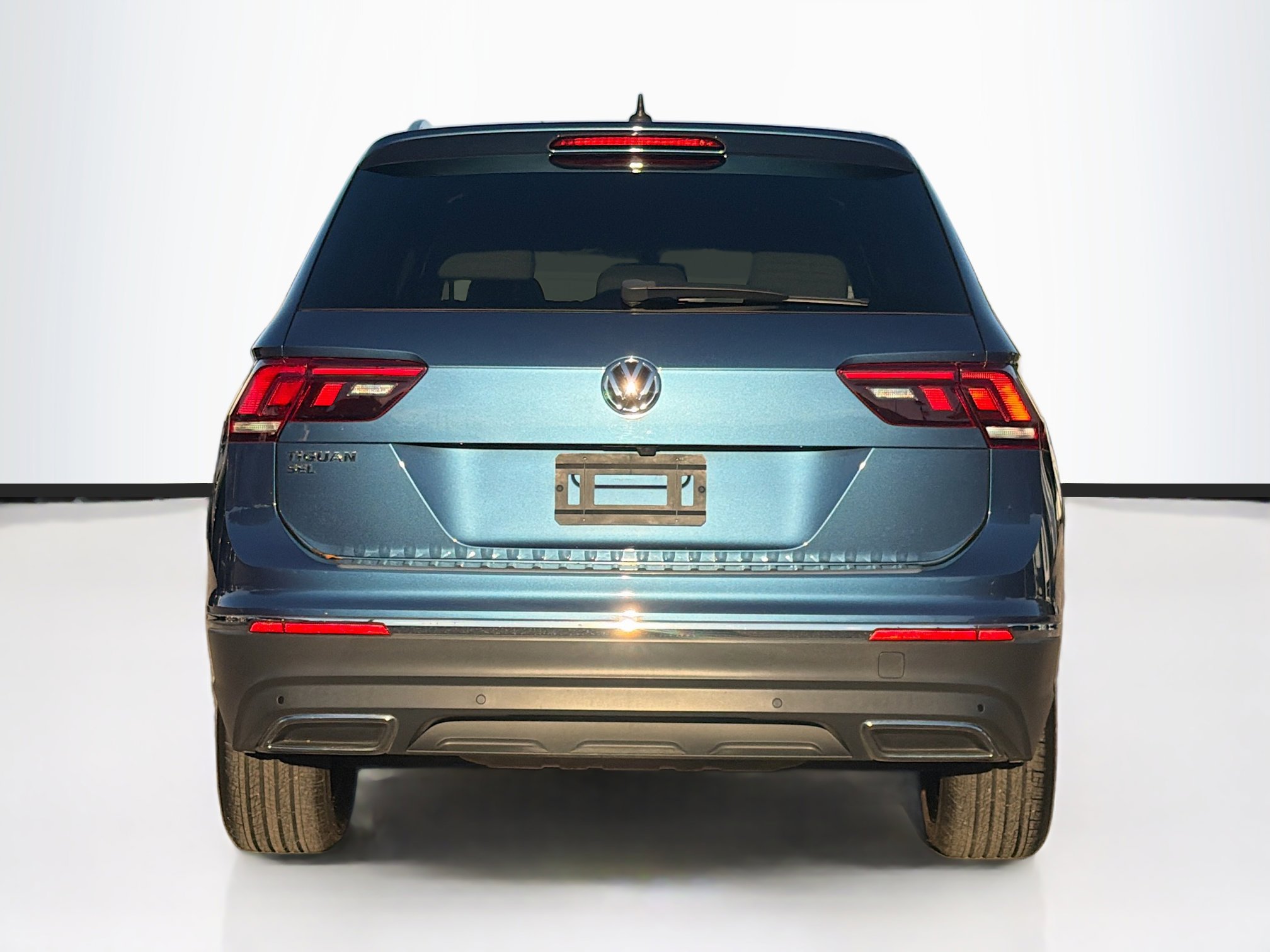 Used 2019 Volkswagen Tiguan SE image 4