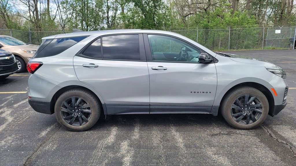 Used 2023 Chevrolet Equinox LS w/ LS Convenience Package AWD/4WD image 7