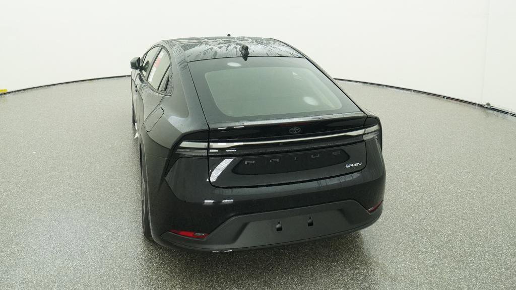 New 2026 Toyota Prius SE image 16