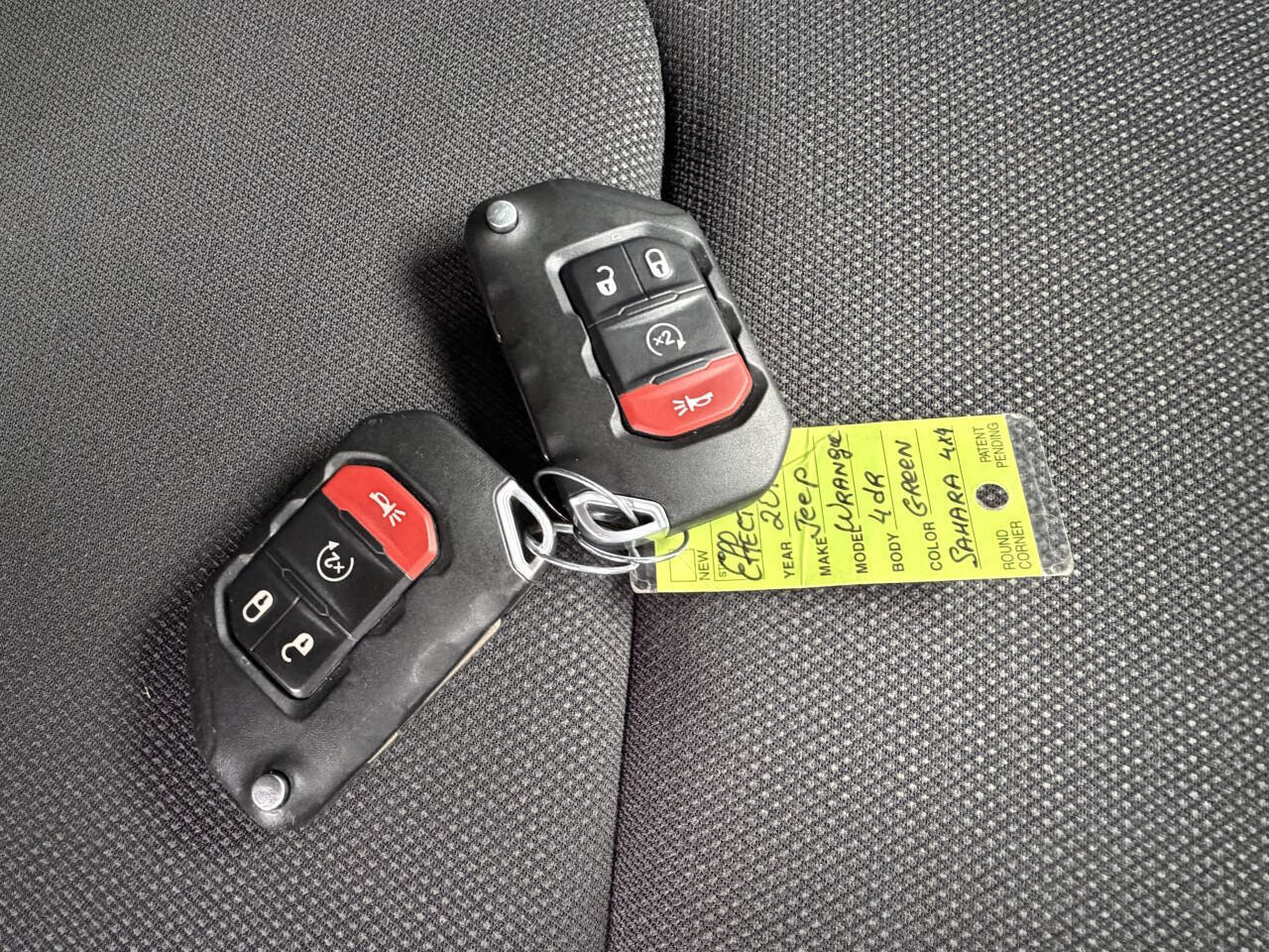 Used 2019 Jeep Wrangler Unlimited Sahara image 21