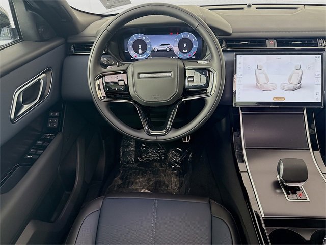 New 2026 Land Rover Range Rover Velar Dynamic SE image 25