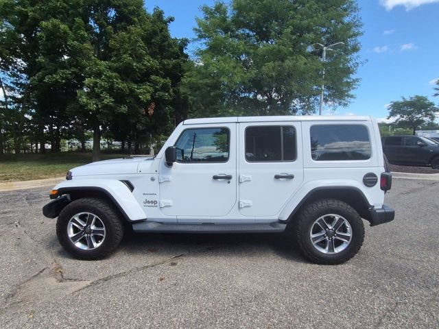 Used 2018 Jeep Wrangler Unlimited Sahara AWD/4WD image 6