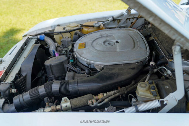 Used 1989 Mercedes-Benz 560 SL image 16