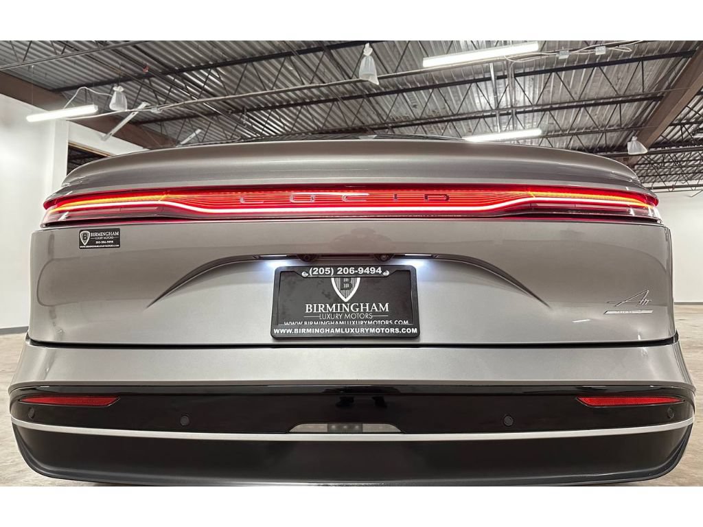 Used 2023 Lucid Air Touring AWD/4WD image 15