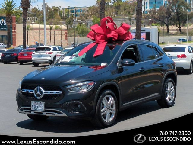 Used 2021 Mercedes-Benz GLA 250 4MATIC image 1
