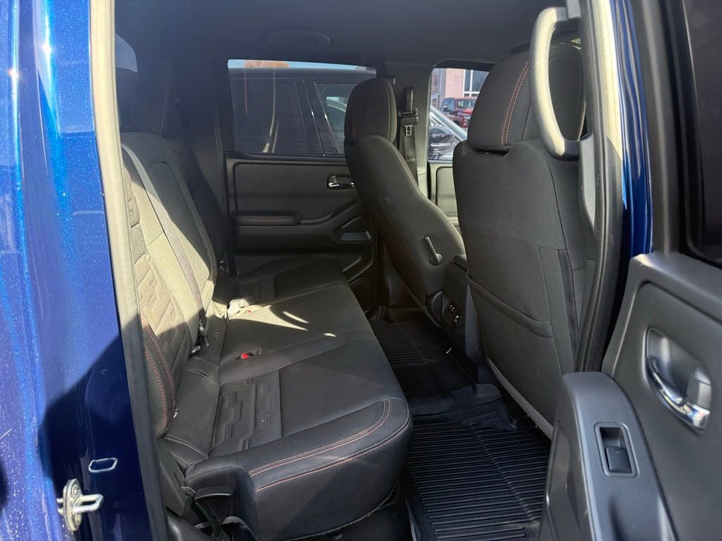 Used 2023 Nissan Frontier PRO-4X w/ Pro Convenience Package image 9