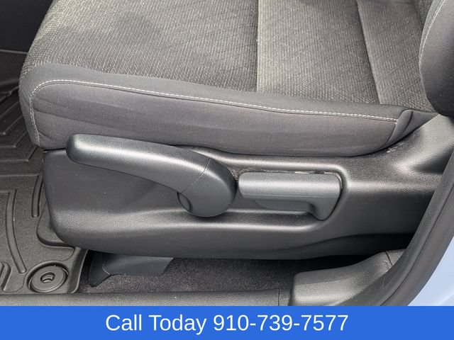 Used 2025 Honda Ridgeline Sport image 16