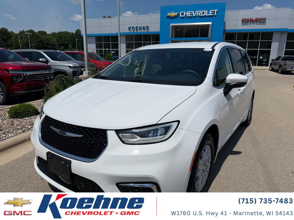 Used 2023 Chrysler Pacifica Touring-L