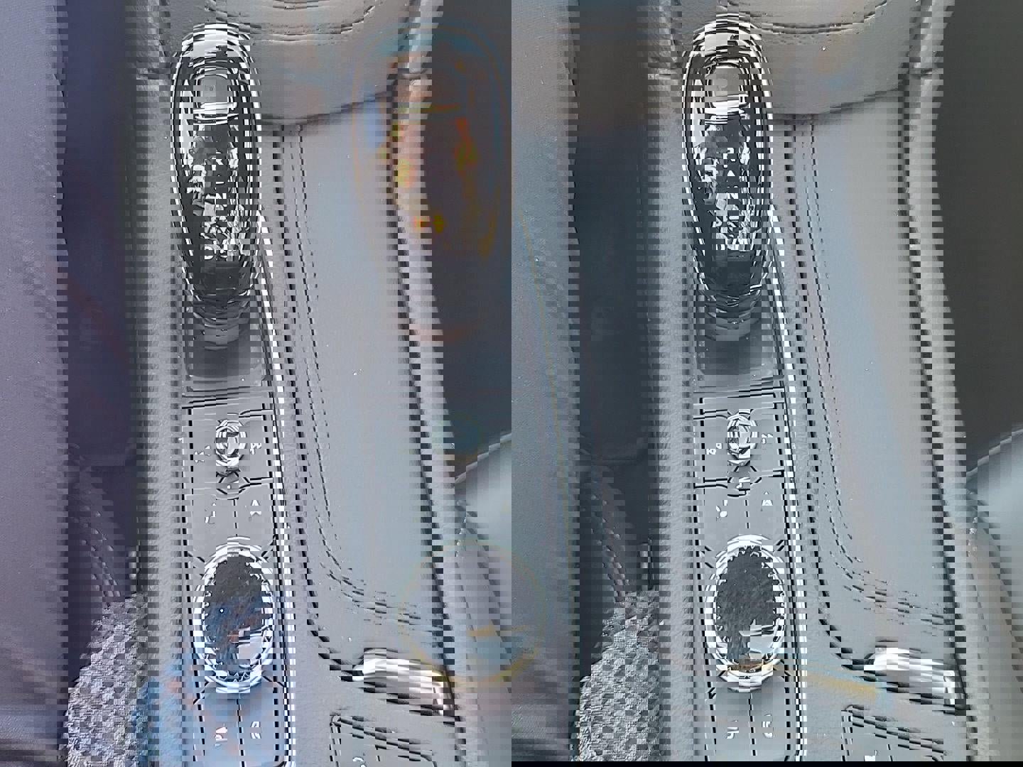 Used 2022 Cadillac XT6 Premium Luxury w/ Technology Package image 25