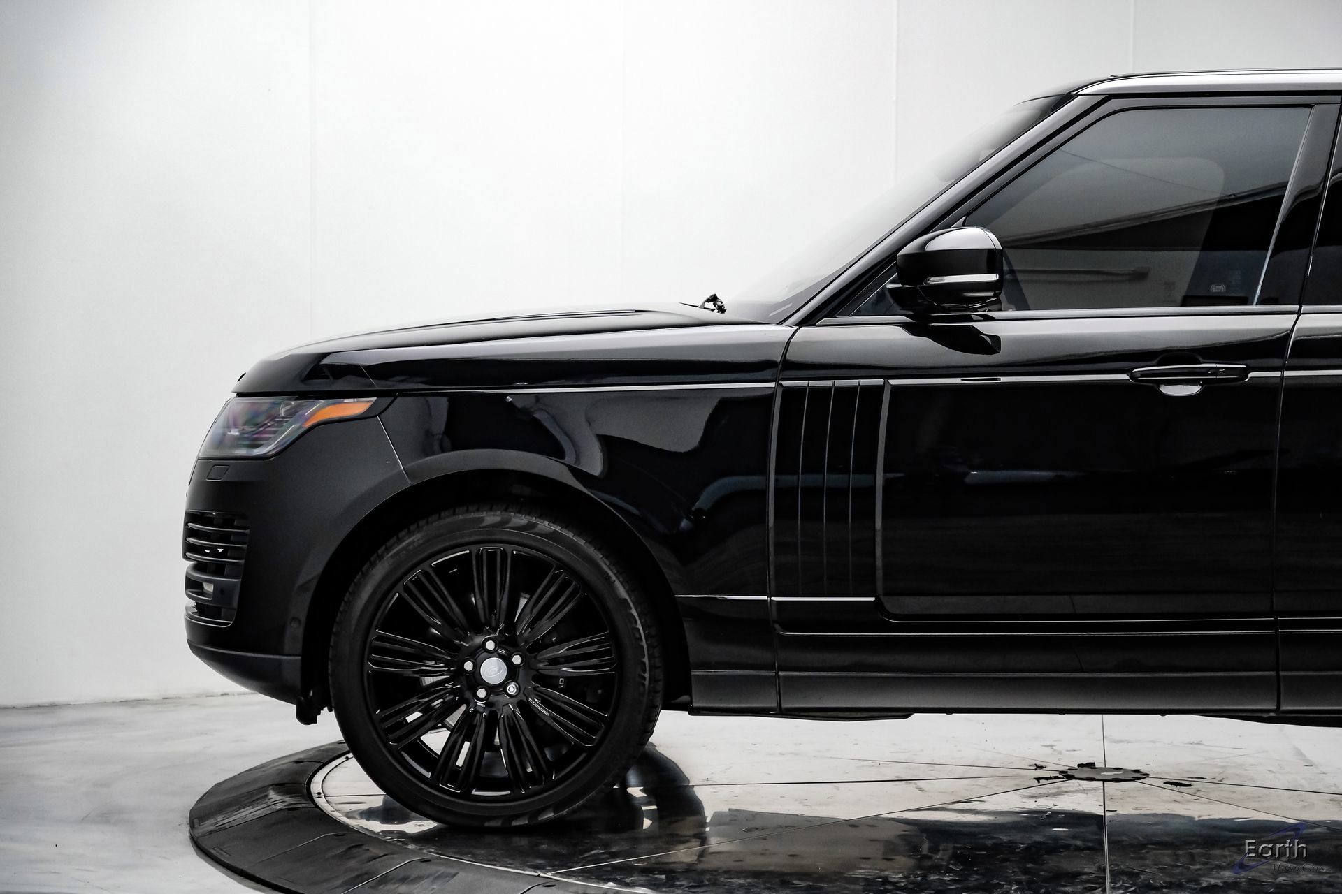 Used 2022 Land Rover Range Rover Westminster Edition image 8