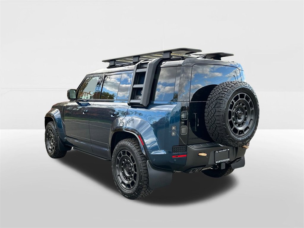 New 2026 Land Rover Defender 110 OCTA image 2