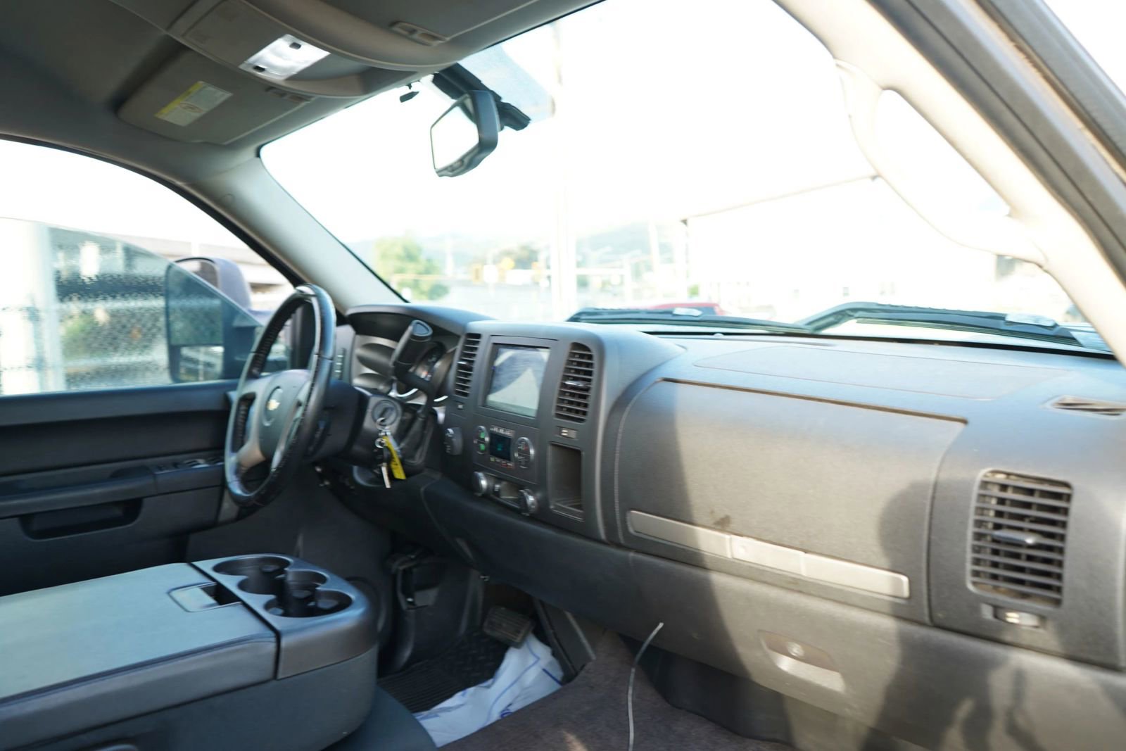 Used 2014 Chevrolet Silverado 2500 LT w/ Custom Sport Truck Package image 21