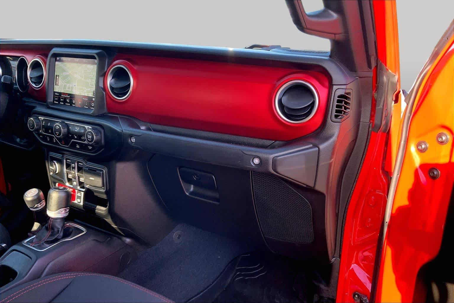 Used 2023 Jeep Gladiator Rubicon w/ LED Lighting Group AWD/4WD image 19