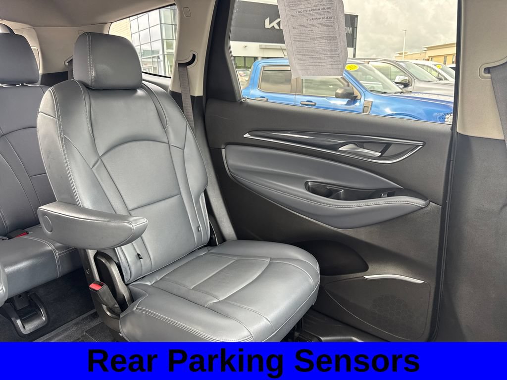 Used 2021 Buick Enclave Essence w/ Sound and Sites Package AWD/4WD image 19