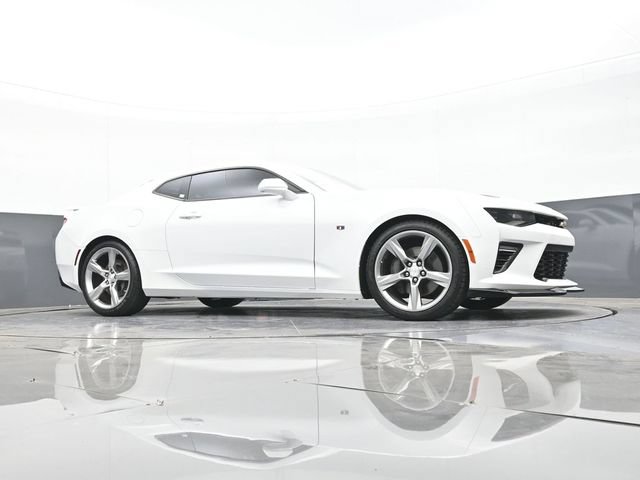 Used 2017 Chevrolet Camaro SS RWD image 47