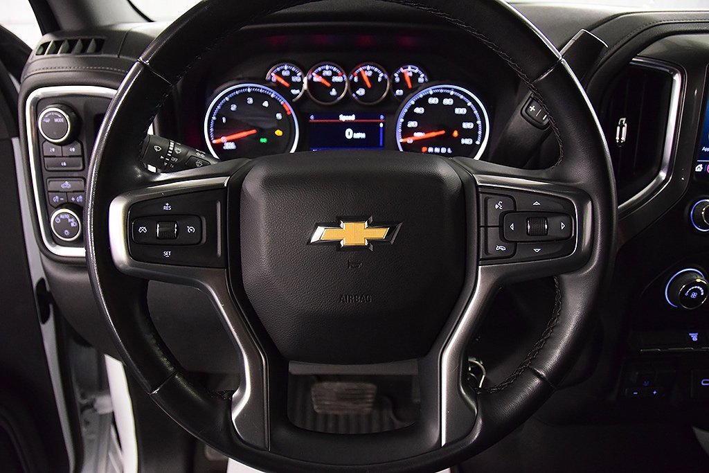 Used 2023 Chevrolet Silverado 3500 LT image 19