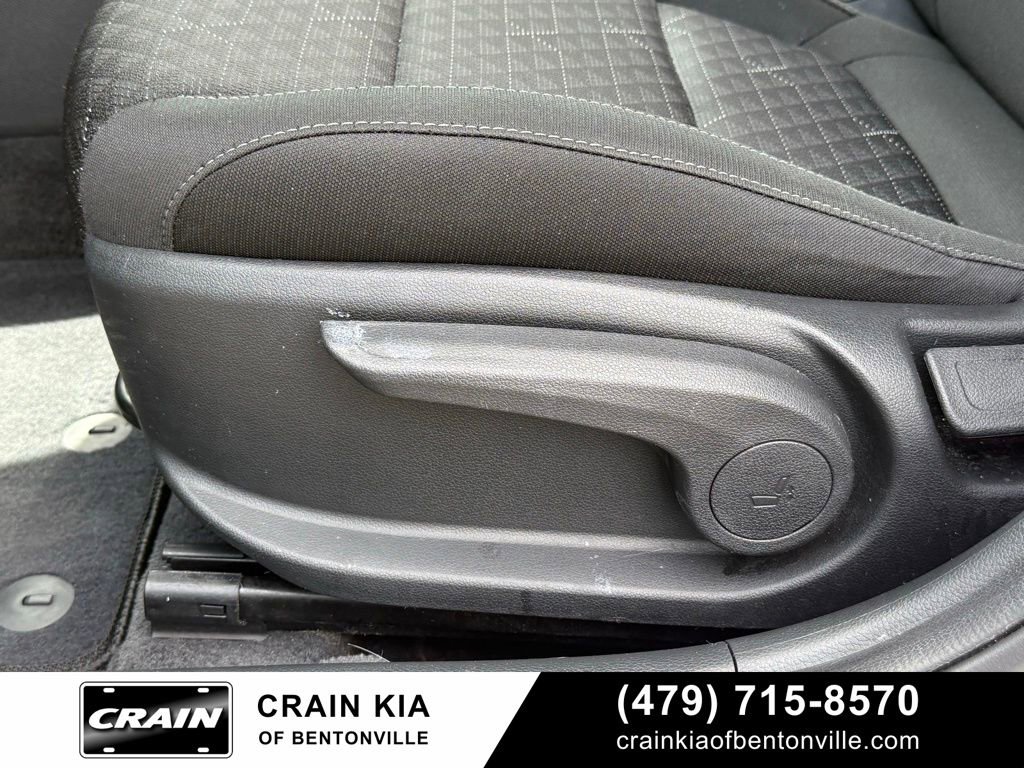 Certified 2023 Kia Rio LX FWD image 11
