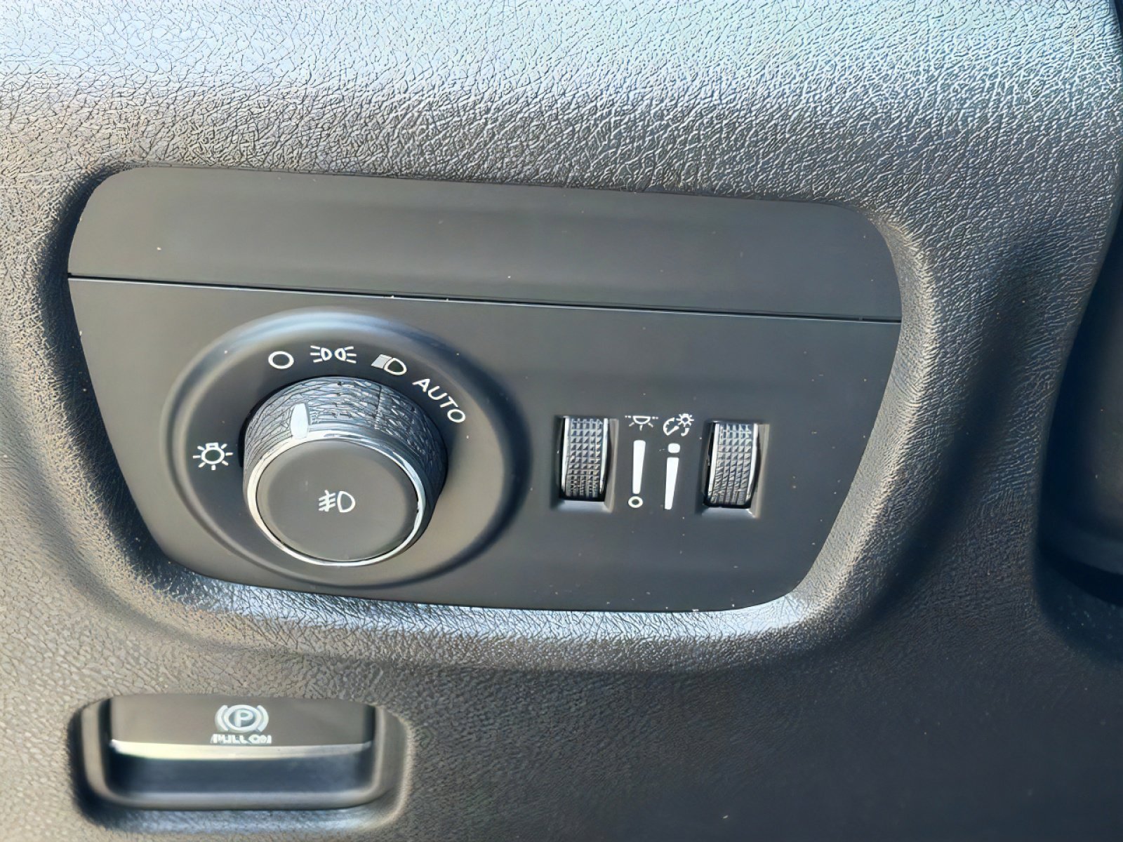 Used 2021 Jeep Grand Cherokee L Limited AWD/4WD image 19