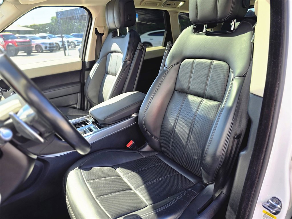 Used 2022 Land Rover Range Rover Sport HSE Silver Edition image 18