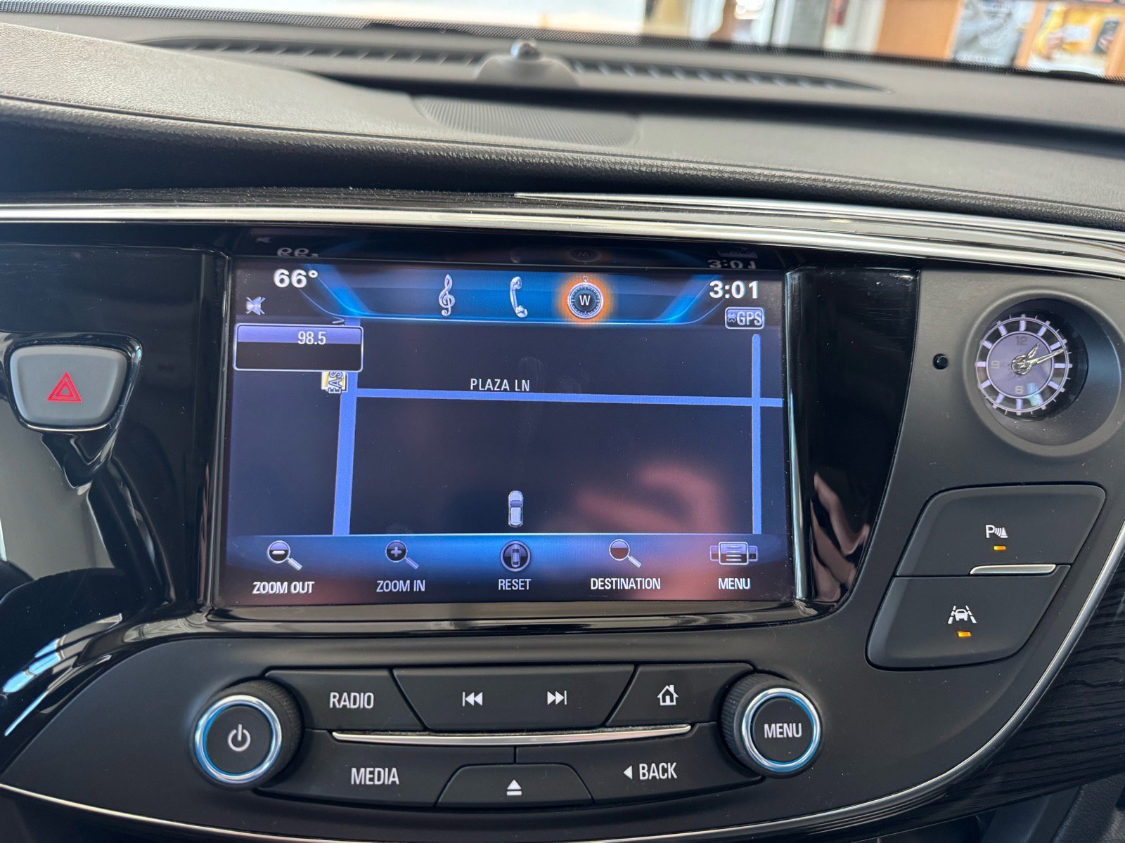 Used 2016 Buick Envision Premium AWD/4WD image 24