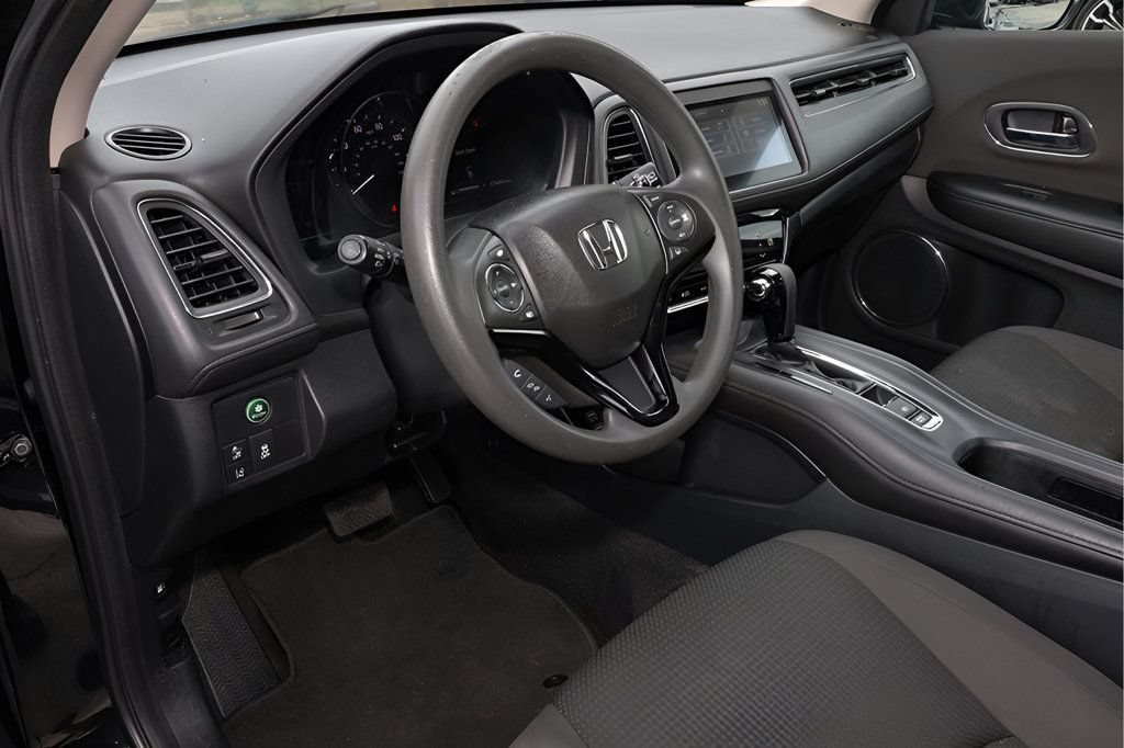 Used 2019 Honda HR-V EX image 19