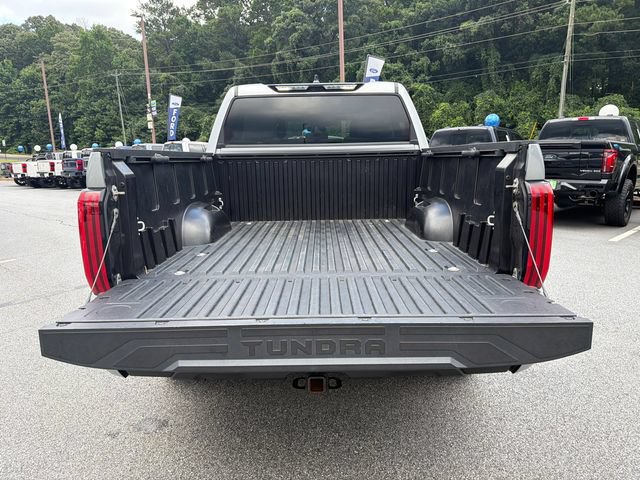 Used 2022 Toyota Tundra SR5 w/ SR5 Convenience Package AWD/4WD image 20