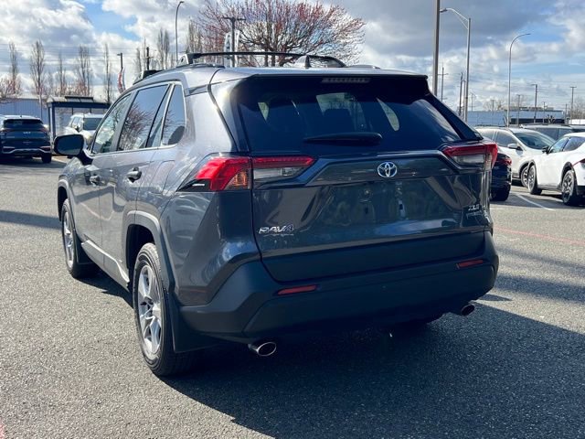 Used 2024 Toyota RAV4 XLE w/ Convenience Package image 7