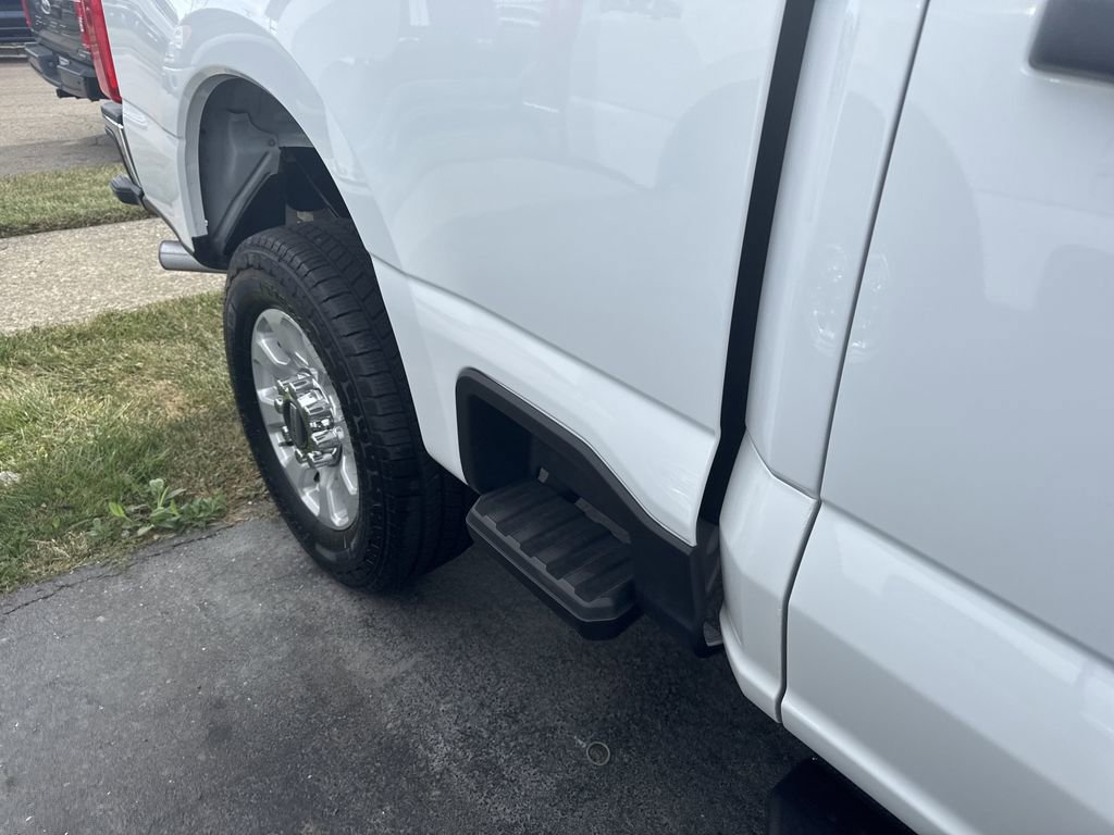 Certified 2024 Ford F250 XLT image 25