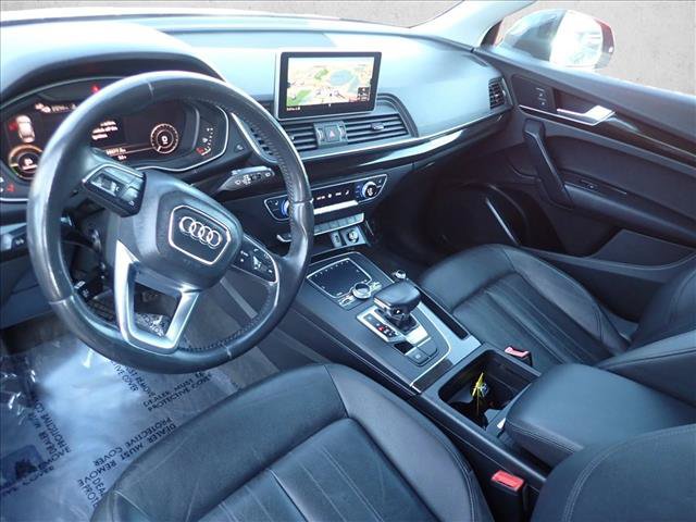 Used 2020 Audi Q5 e Premium w/ Convenience Package AWD/4WD image 10