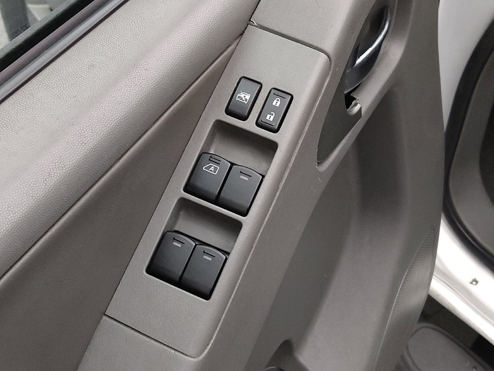 Used 2019 Nissan Frontier SL RWD image 27