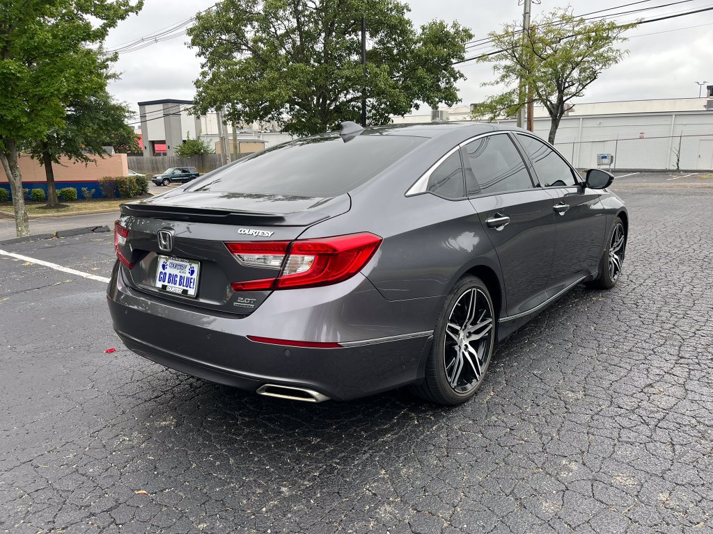 Used 2022 Honda Accord Touring image 5