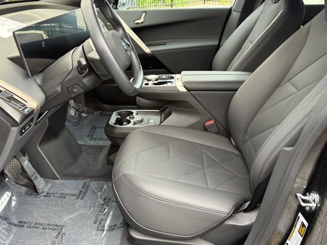 Used 2026 BMW iX xDrive45 w/ Climate Comfort Package image 20