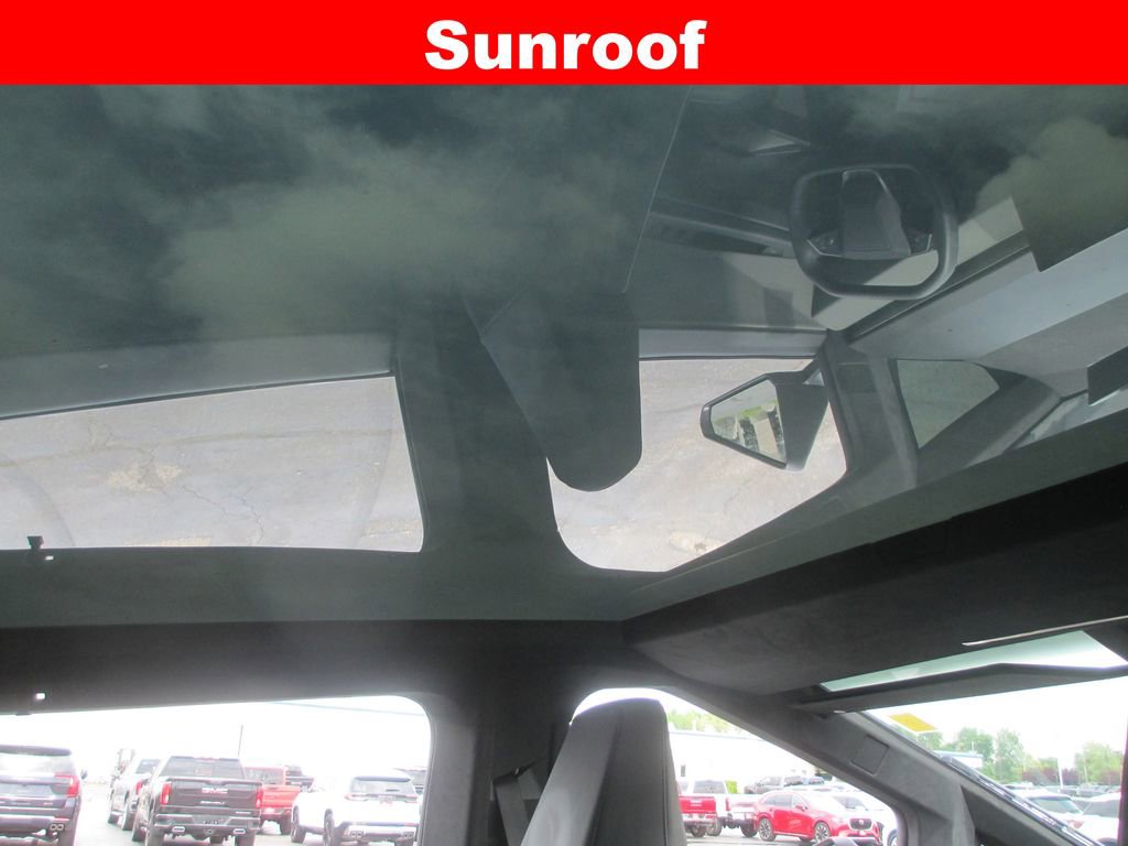 Used 2025 Tesla Cybertruck AWD Crew Cab image 14