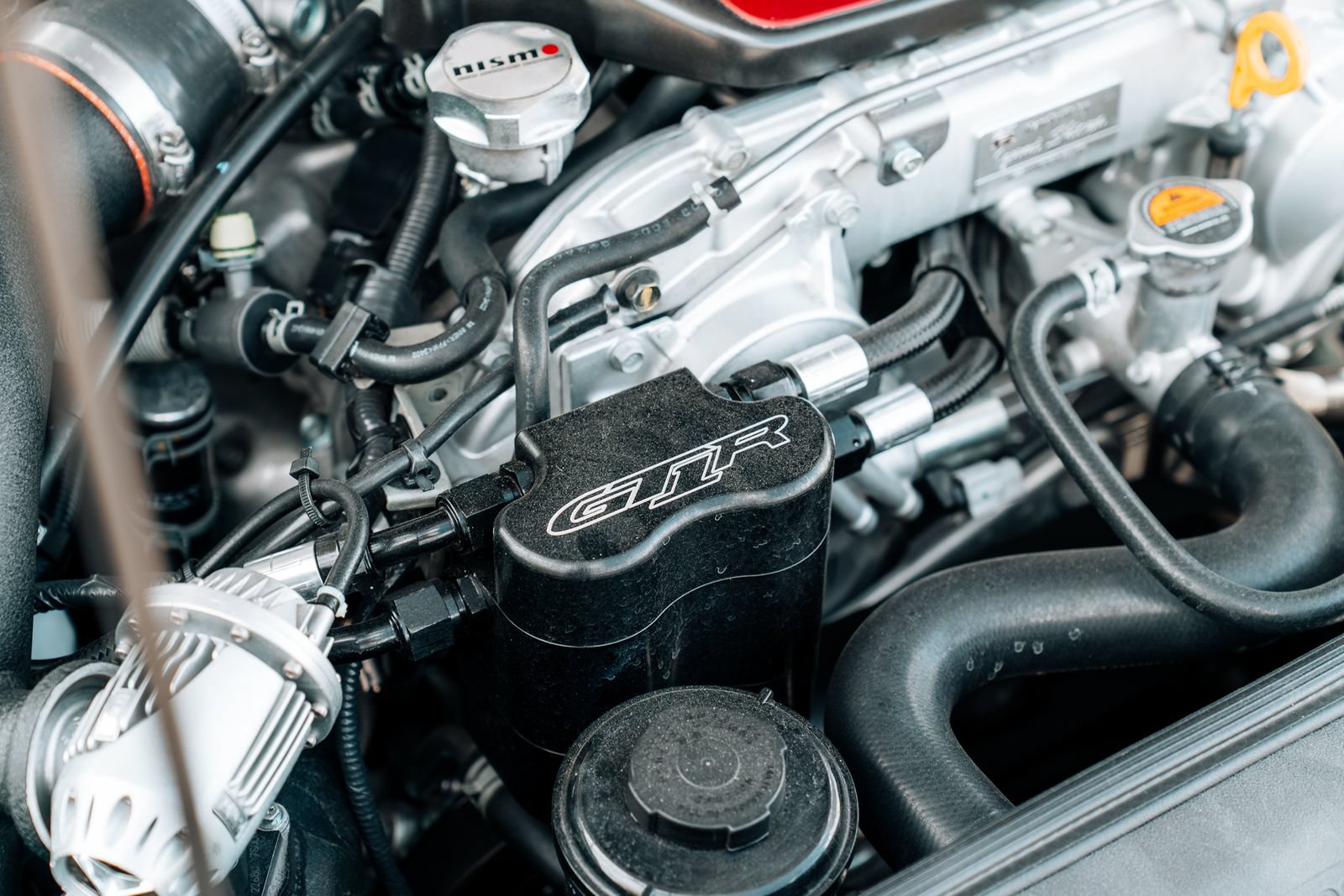 Used 2014 Nissan GT-R Black Edition AWD/4WD image 45