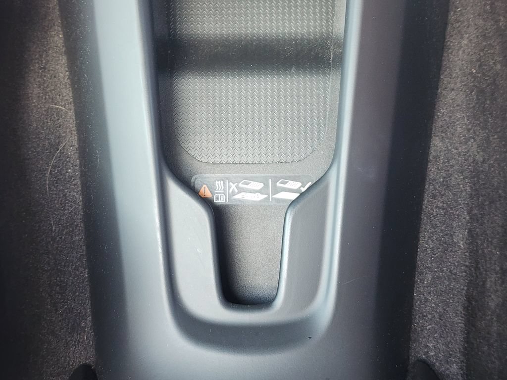 Certified 2024 Chevrolet Corvette Stingray Preferred Cpe w/ 2LT RWD image 25