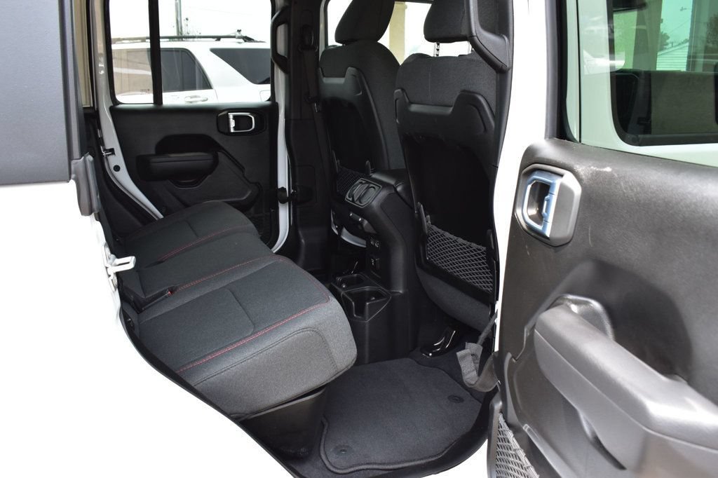 Used 2026 Jeep Gladiator Rubicon AWD/4WD image 24