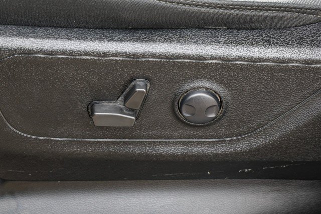 Used 2022 RAM 1500 Big Horn RWD image 11