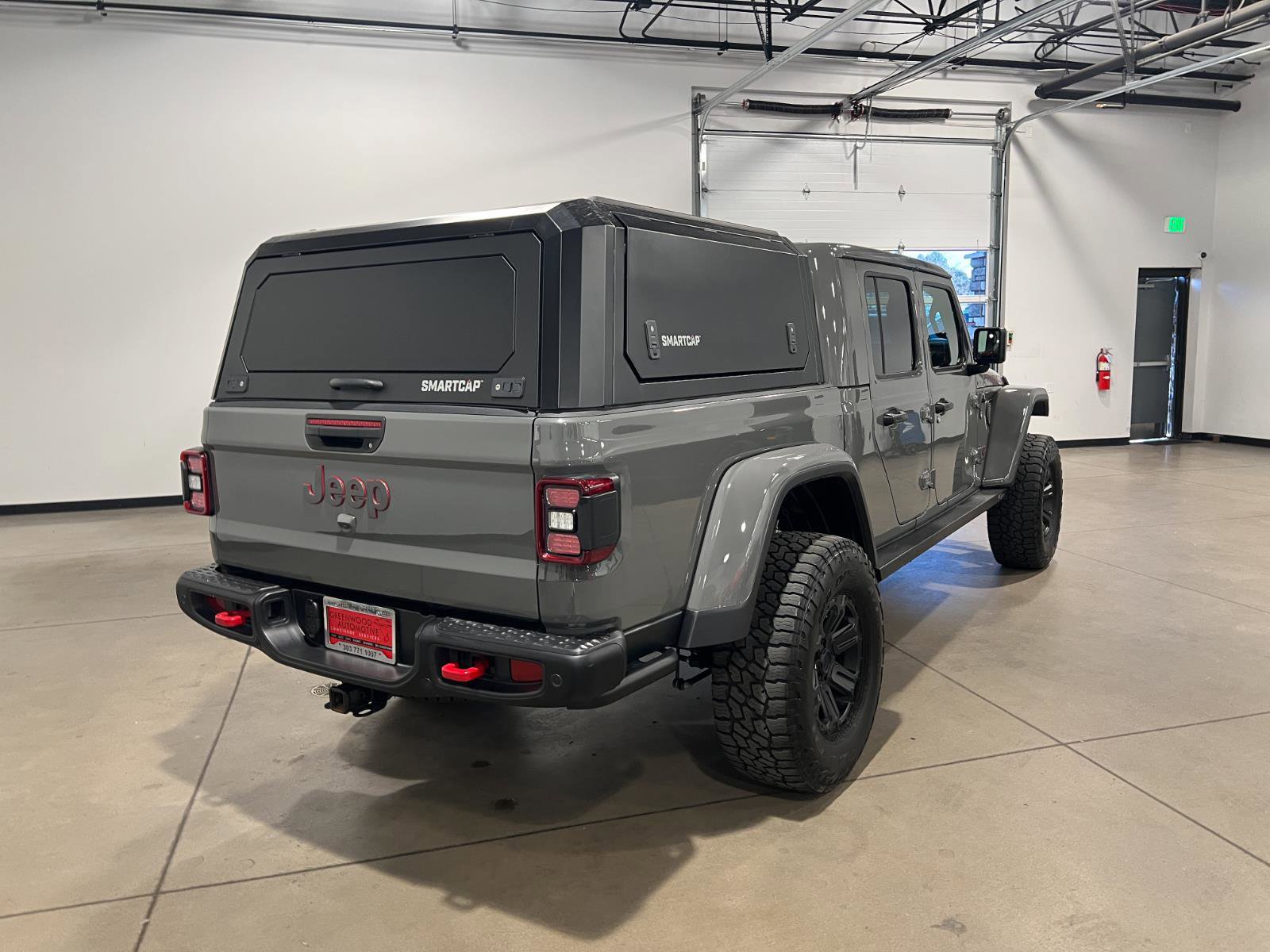 Used 2020 Jeep Gladiator Rubicon image 3