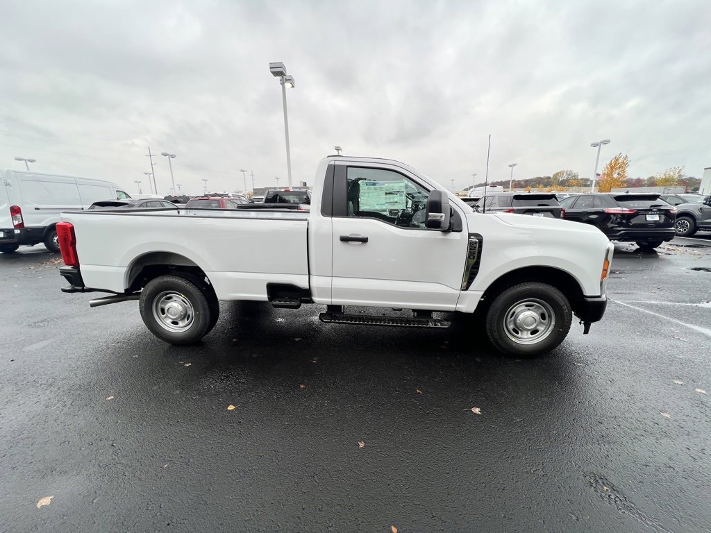New 2023 Ford F250 XL image 3